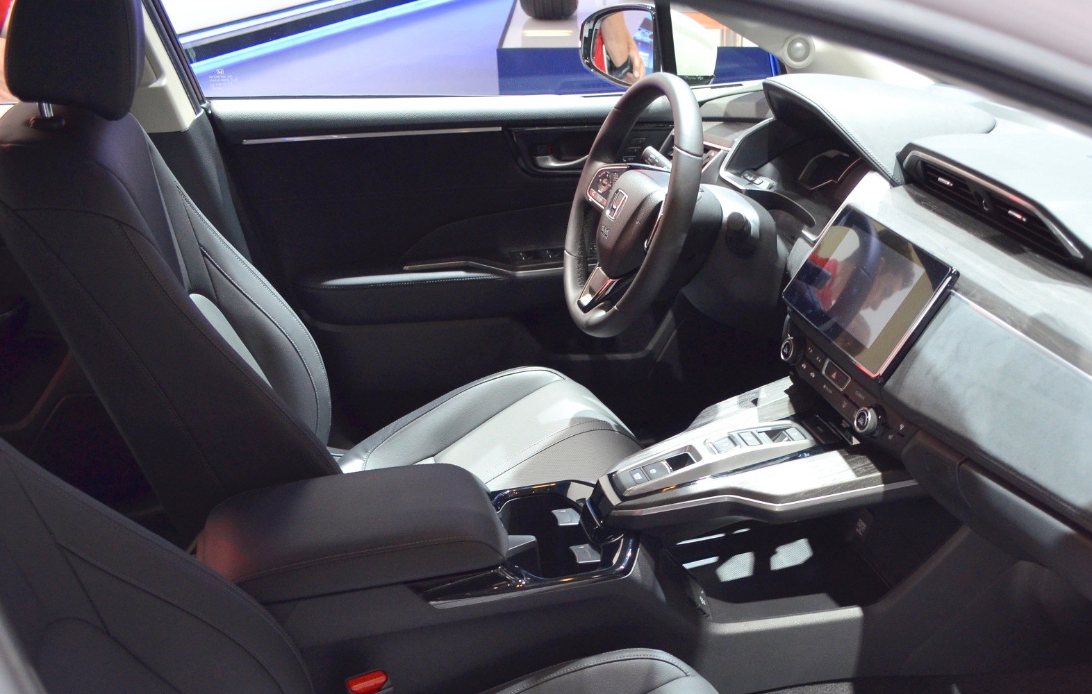 Modern dashboard and seating in a 2017 vehicle interior