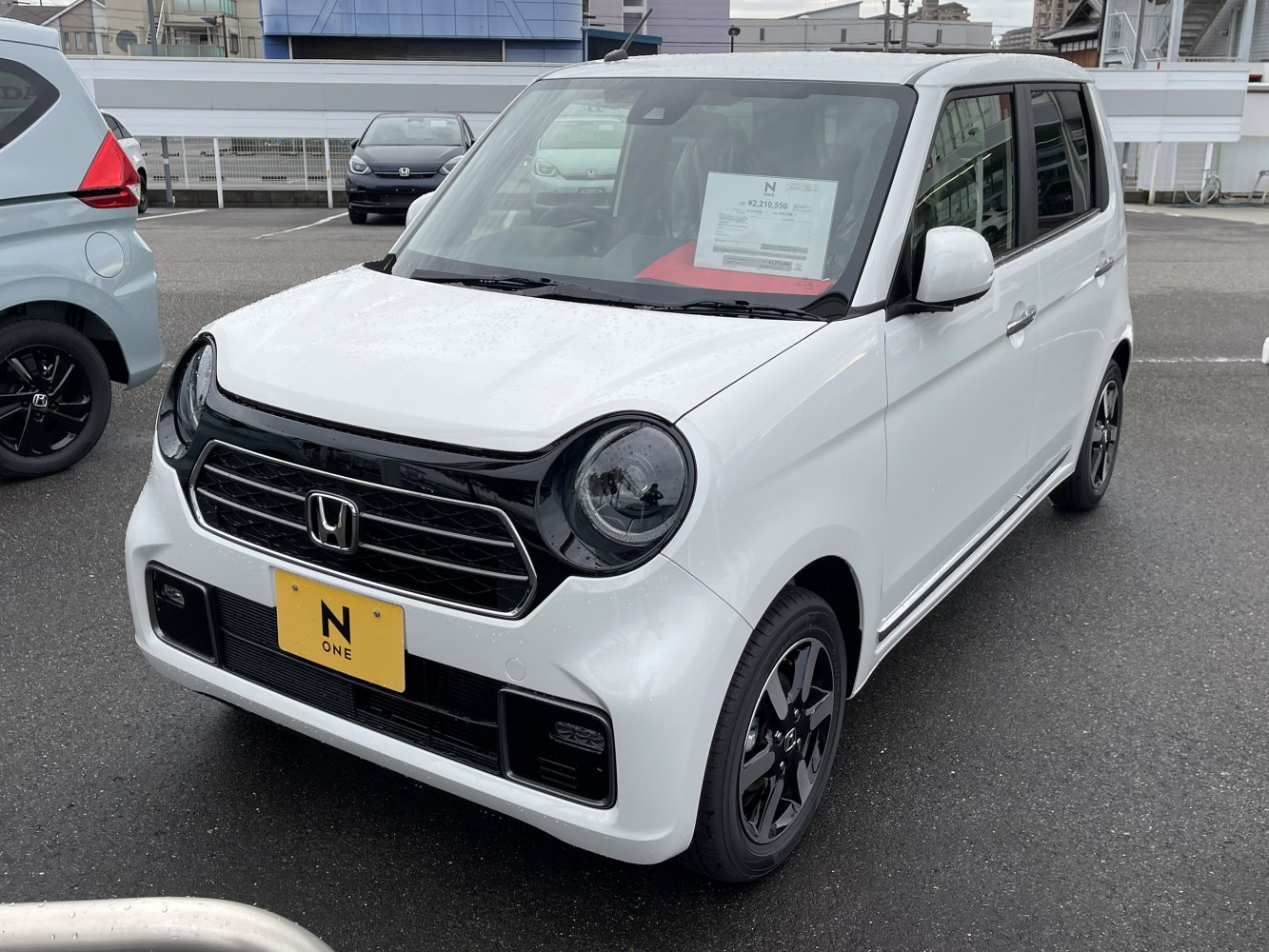 Front grille and round headlights design of compact car