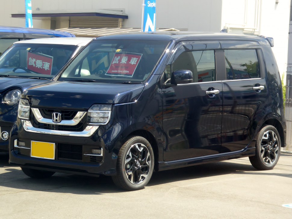 Compact urban vehicle with modern alloy wheels