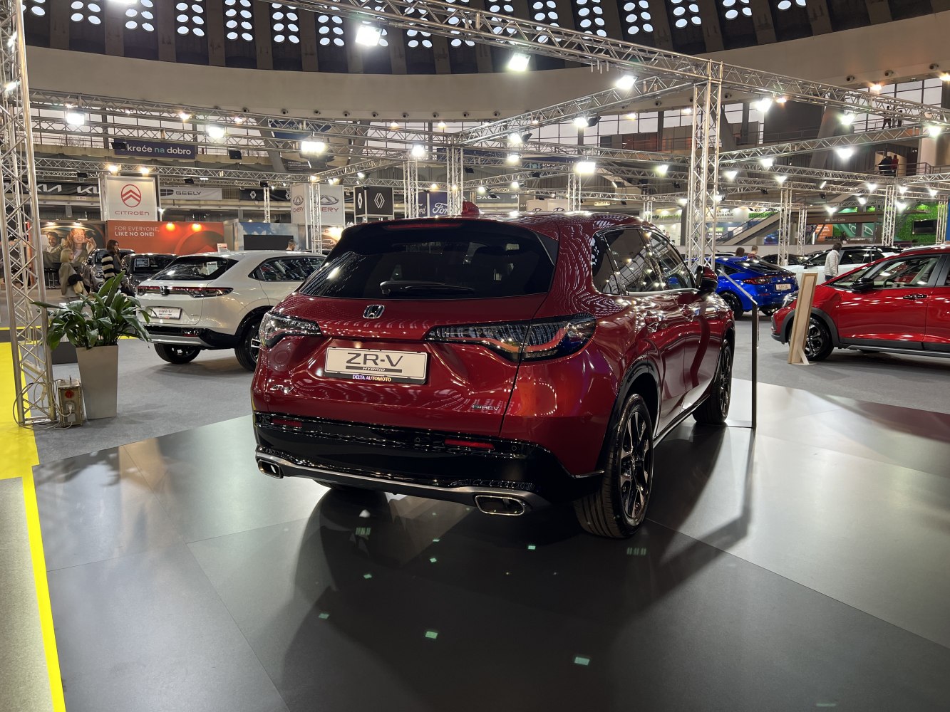 Rear view of SUV with LED tail lights and dual exhaust tips