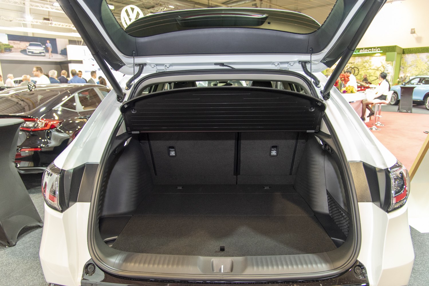 Spacious rear cargo area with cargo cover and flat load floor