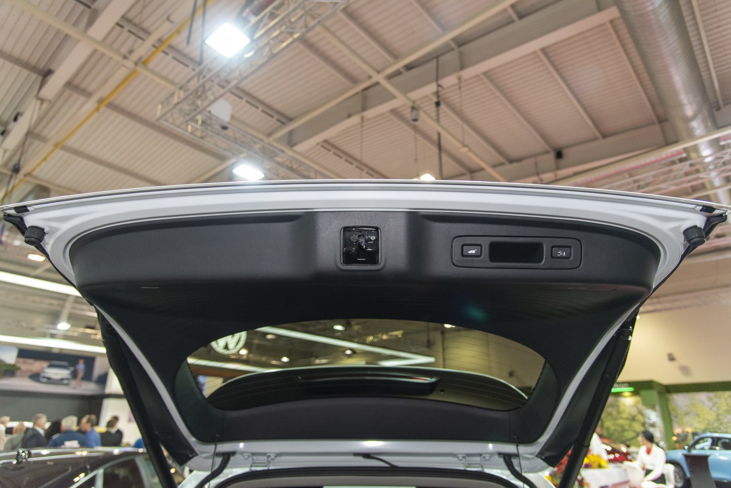 Electric tailgate controls and interior of rear hatch