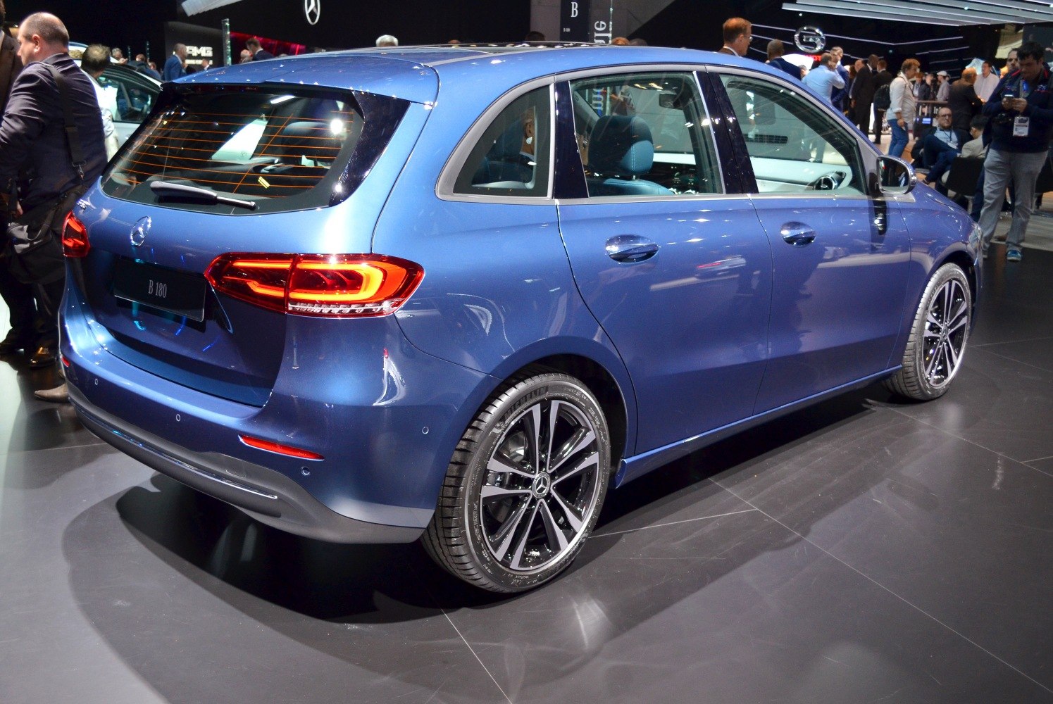 Rear side view with LED taillights and alloy wheels