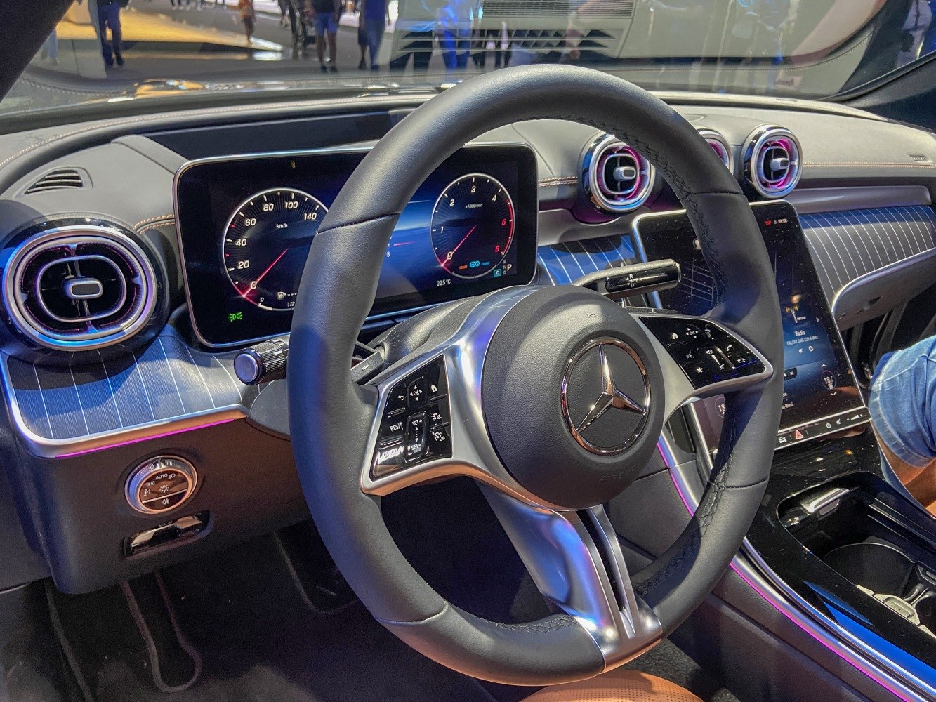 Digital dashboard and multifunction steering wheel with ambient lighting