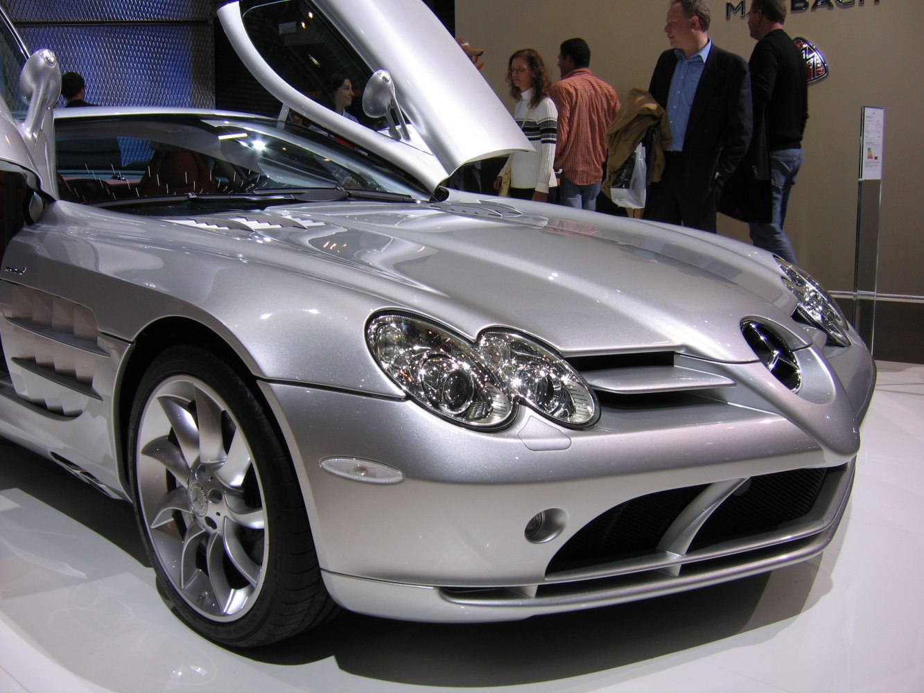 Silver front with gullwing door and detailed headlights
