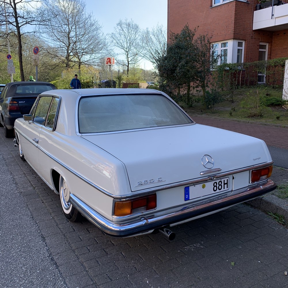 Rear view of a vintage 1968 Mercedes-Benz /8 Coupe 250C