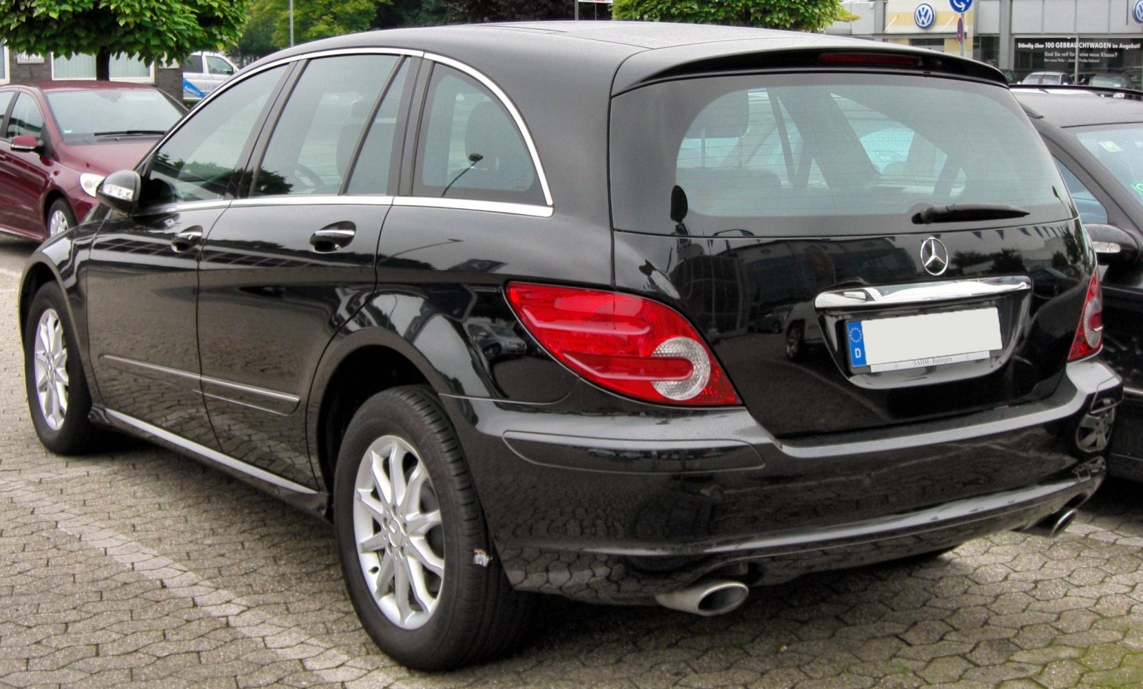 Rear and side view with tail lights and body contours