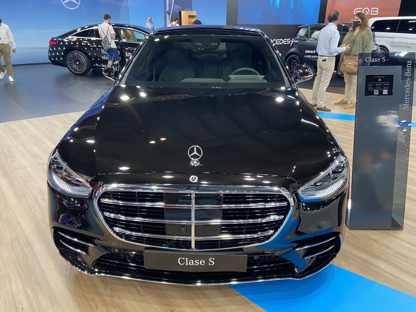 Front grille and LED headlights of luxury sedan