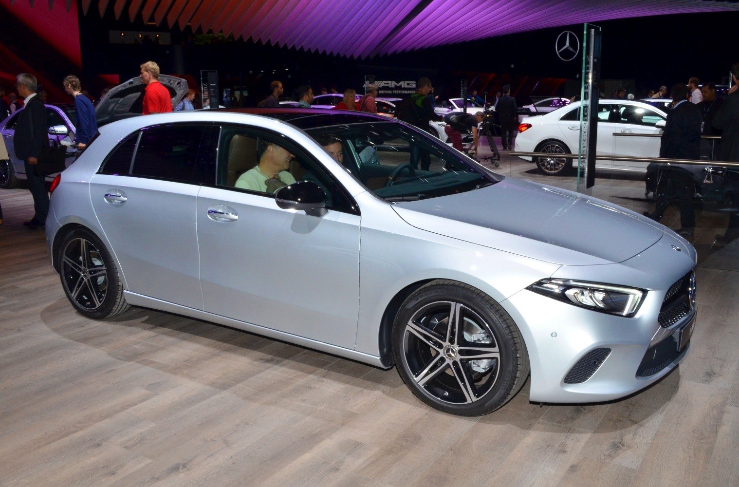 Side view of hatchback with alloy wheels