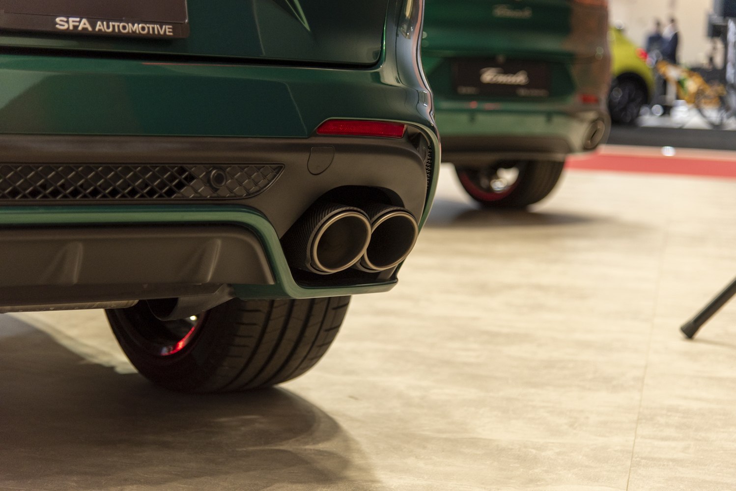 Dual exhaust tailpipes and rear bumper with diffuser