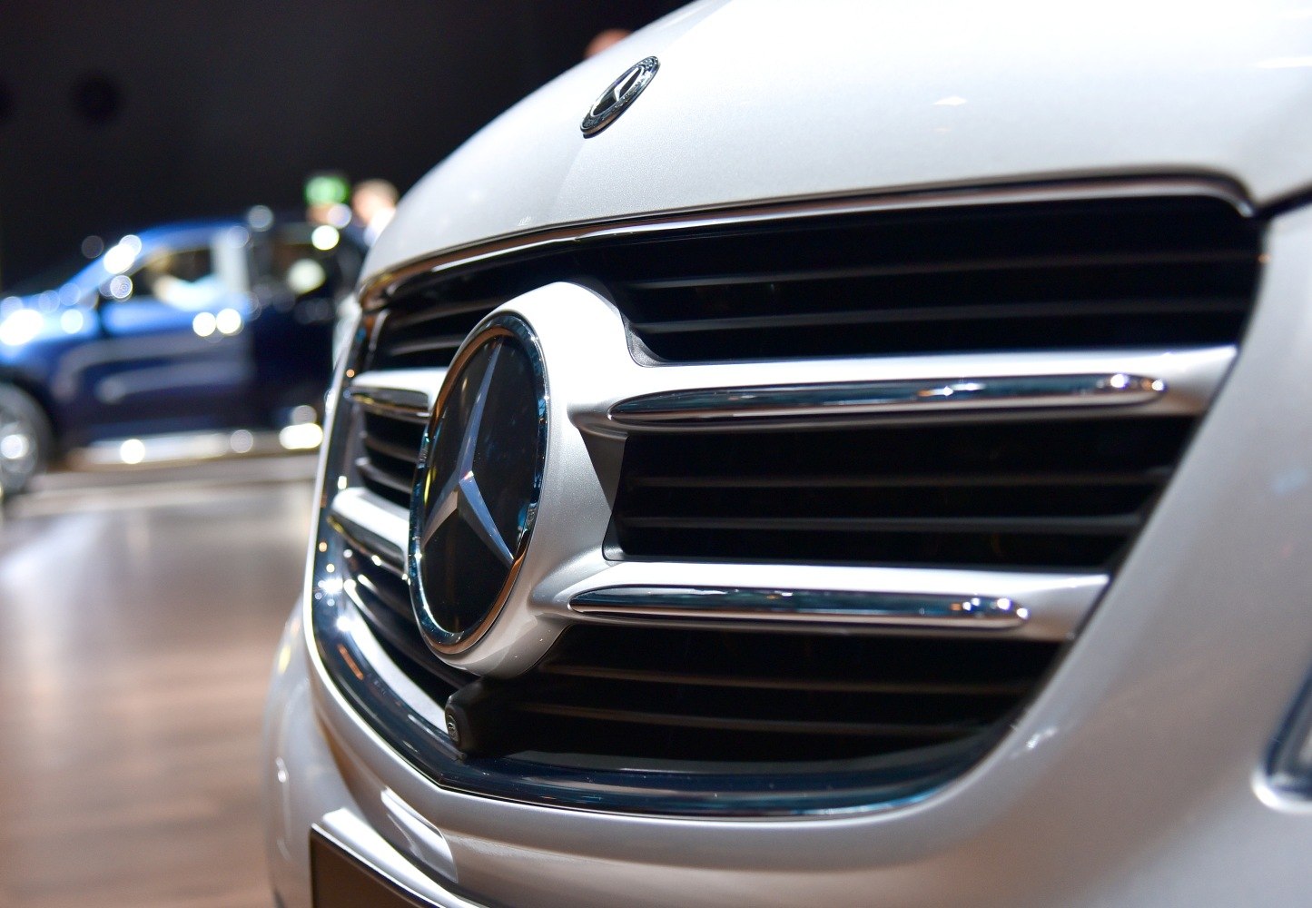 Close-up of front grille and Mercedes-Benz emblem
