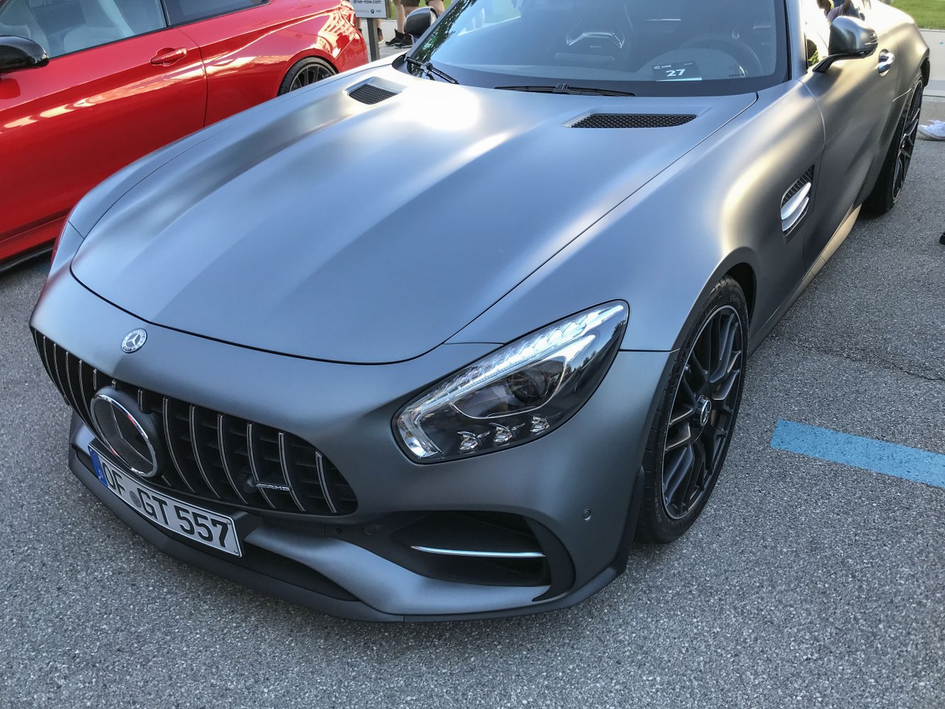 Matte grey front with Panamericana grille and LED headlights