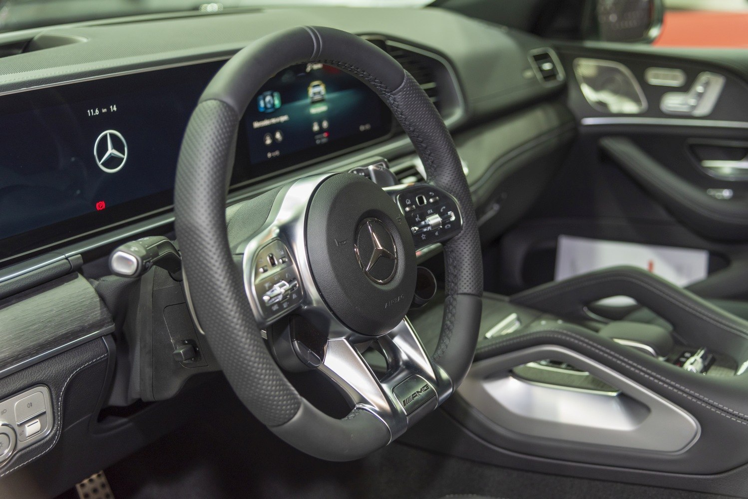 AMG multifunction steering wheel and digital dashboard interior