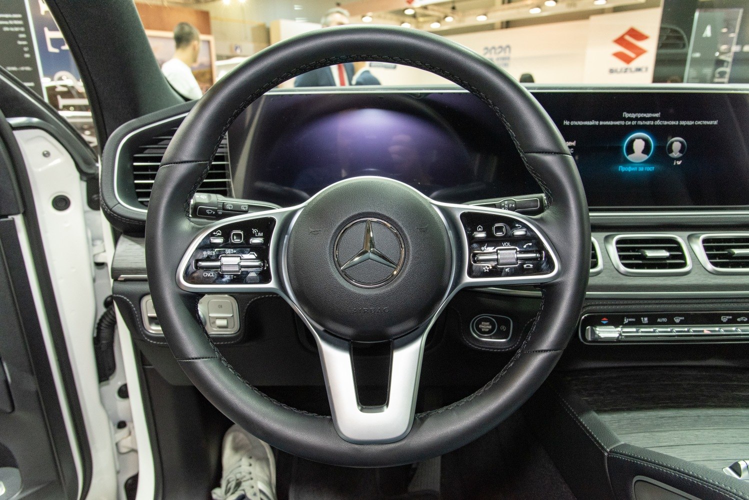 Steering wheel with controls and digital dashboard display