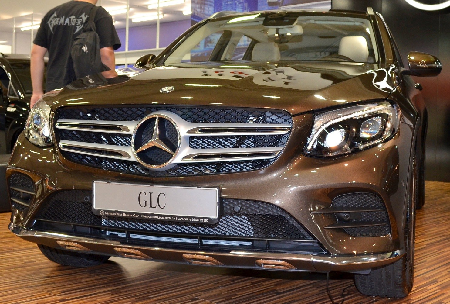 Front grille with chrome trim and modern LED headlights
