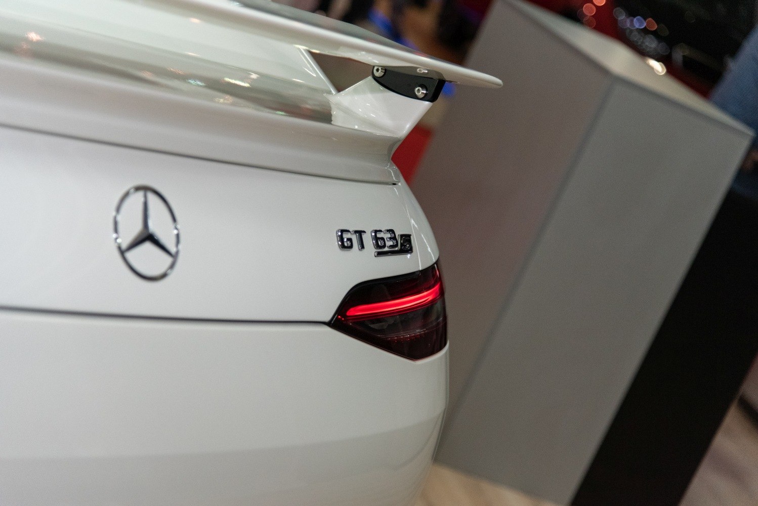 Rear spoiler and GT 63 S badge with illuminated taillight