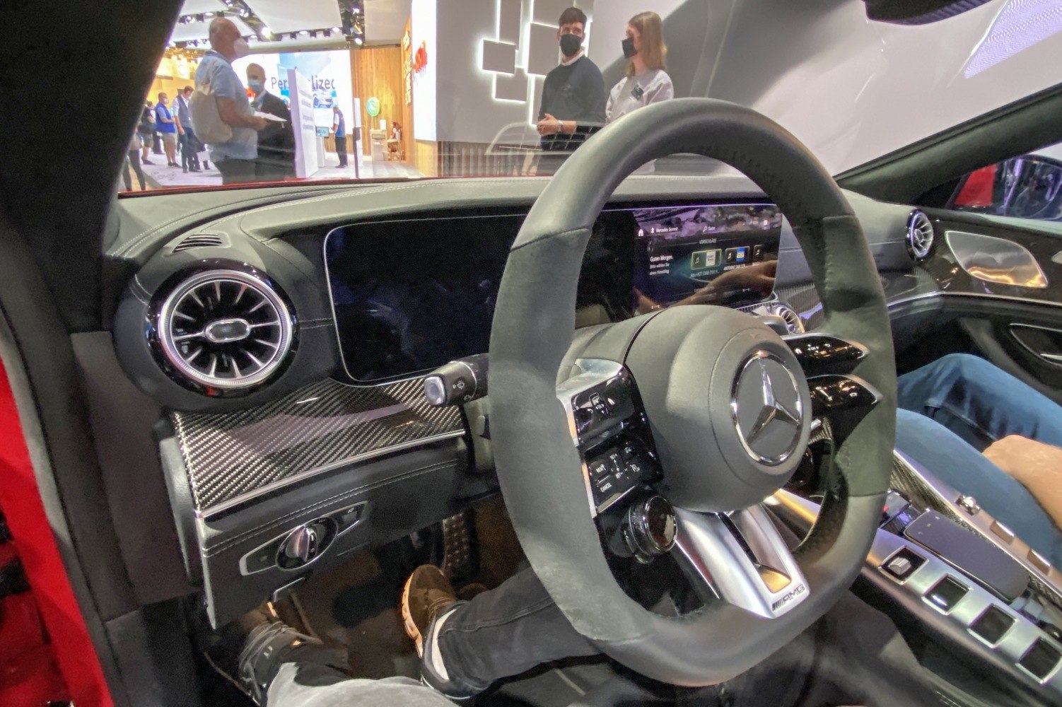 Digital cockpit and AMG sport steering wheel interior