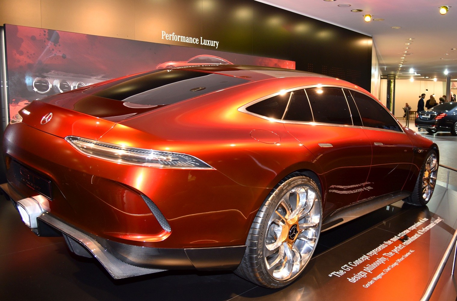 Aerodynamic rear and side profile with futuristic wheel design