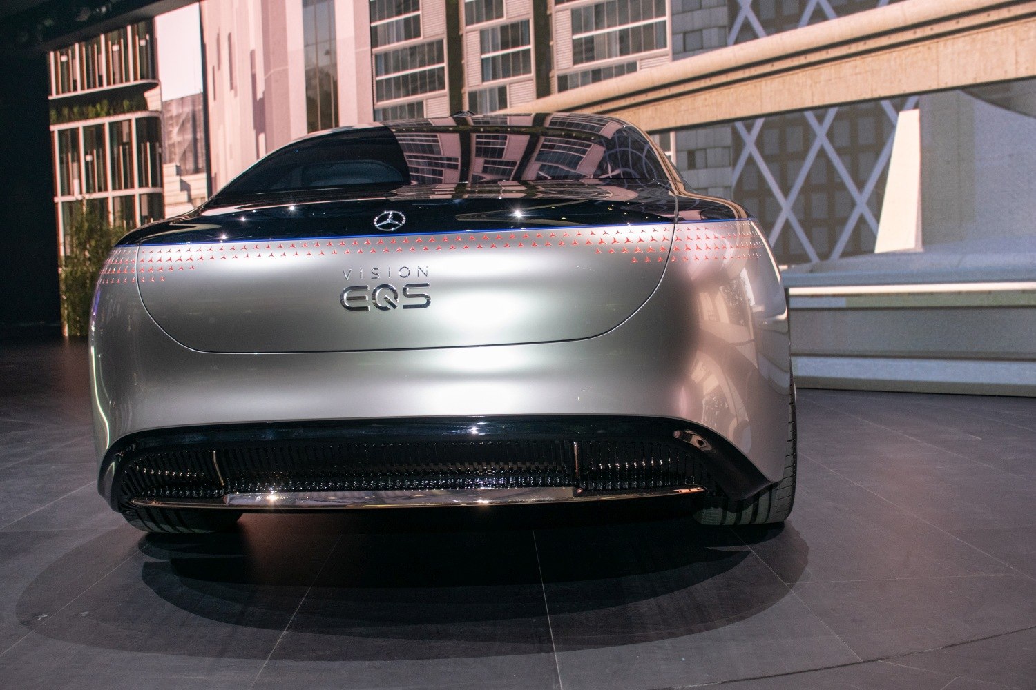 Sleek rear design with illuminated light pattern and Mercedes emblem