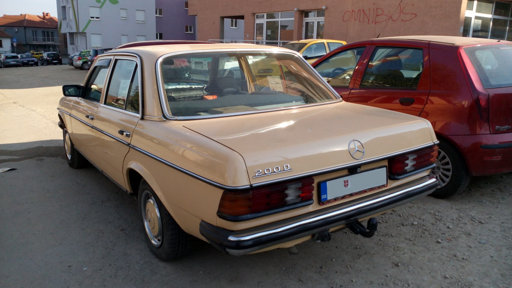 Vintage car rear view, rectangular taillights, classic sedan design