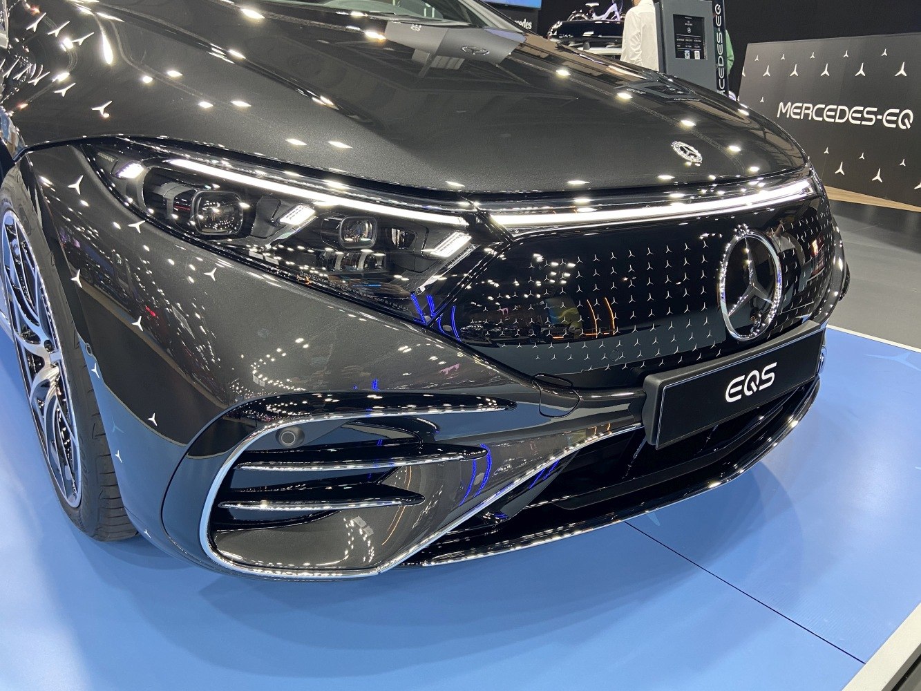 Sleek front grille and LED headlight design with ventilation detailing