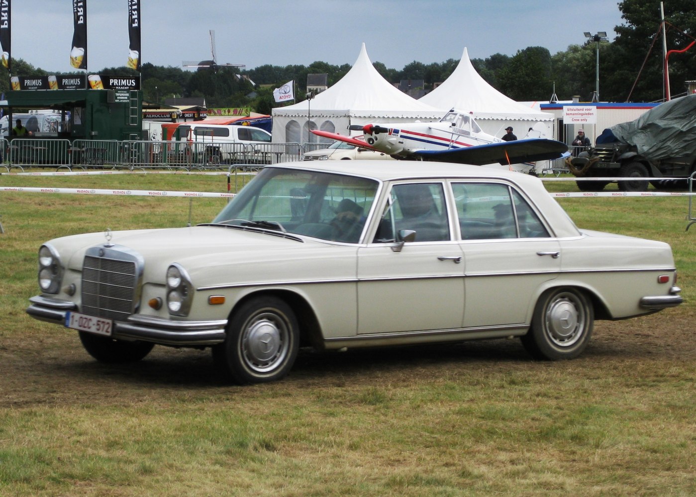 Classic sedan side profile with vintage design elements
