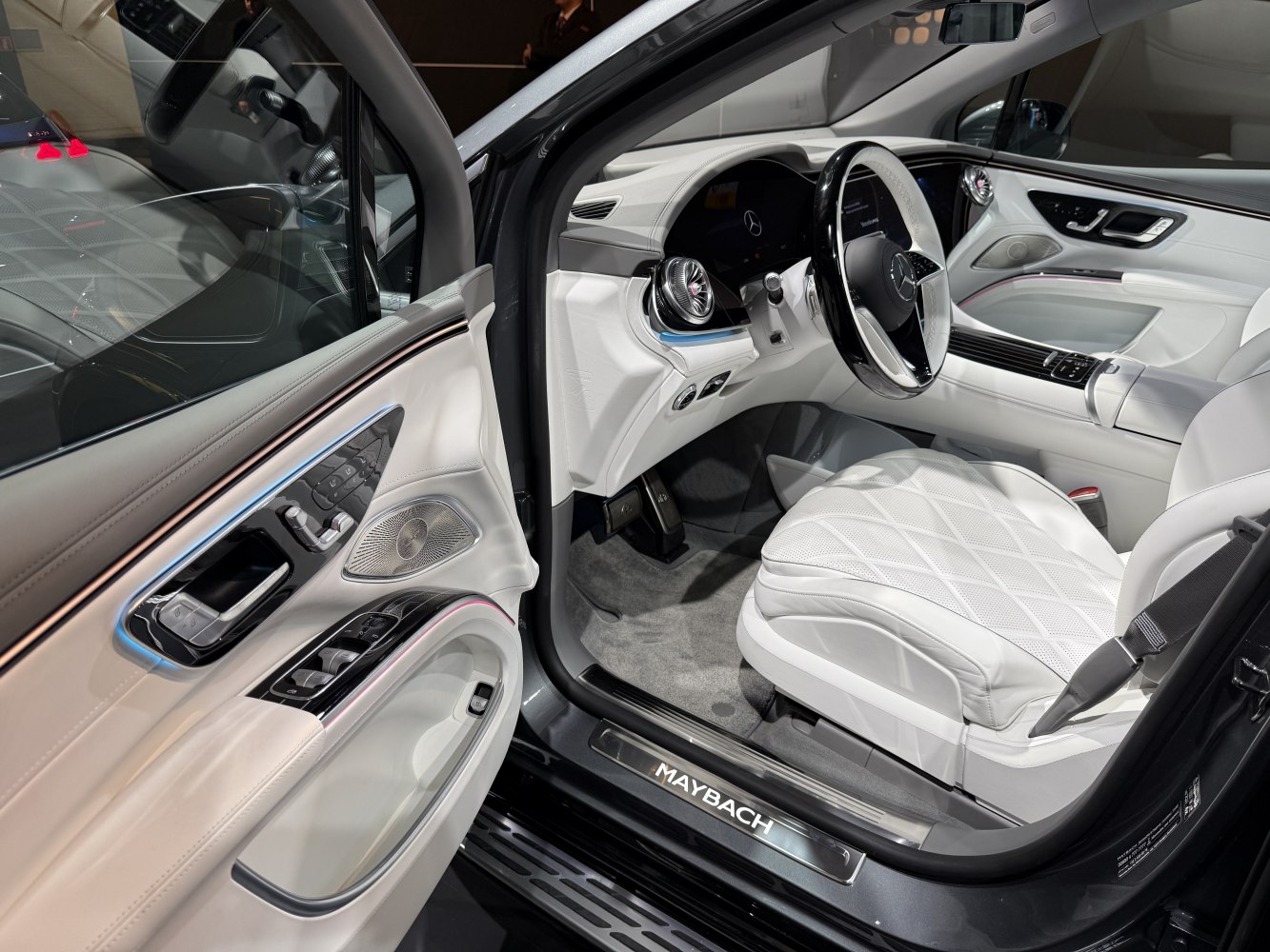 Luxurious white leather interior and advanced cockpit design