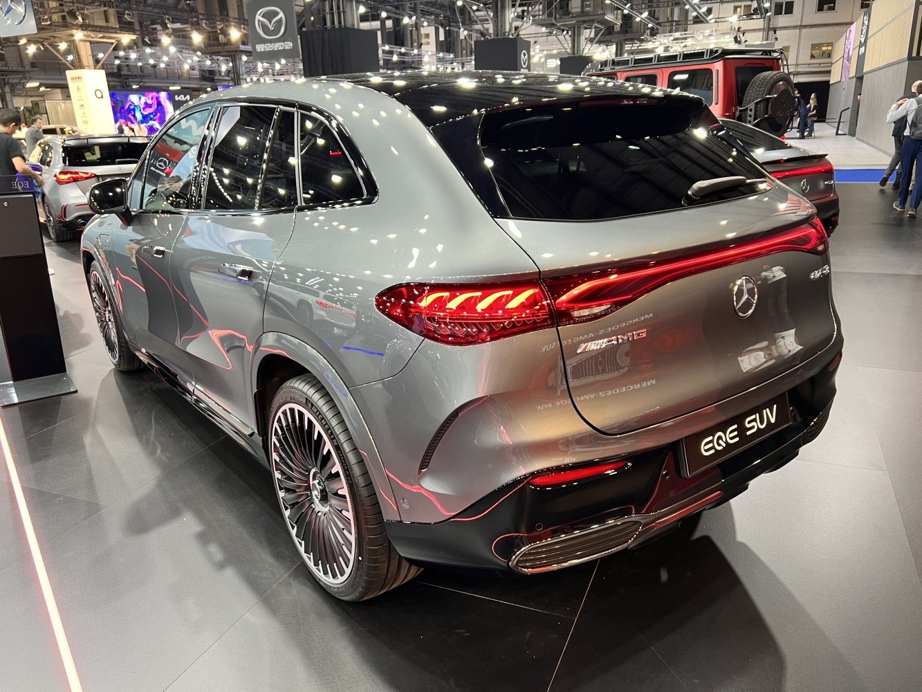 Rear view with LED taillights and multi-spoke wheels