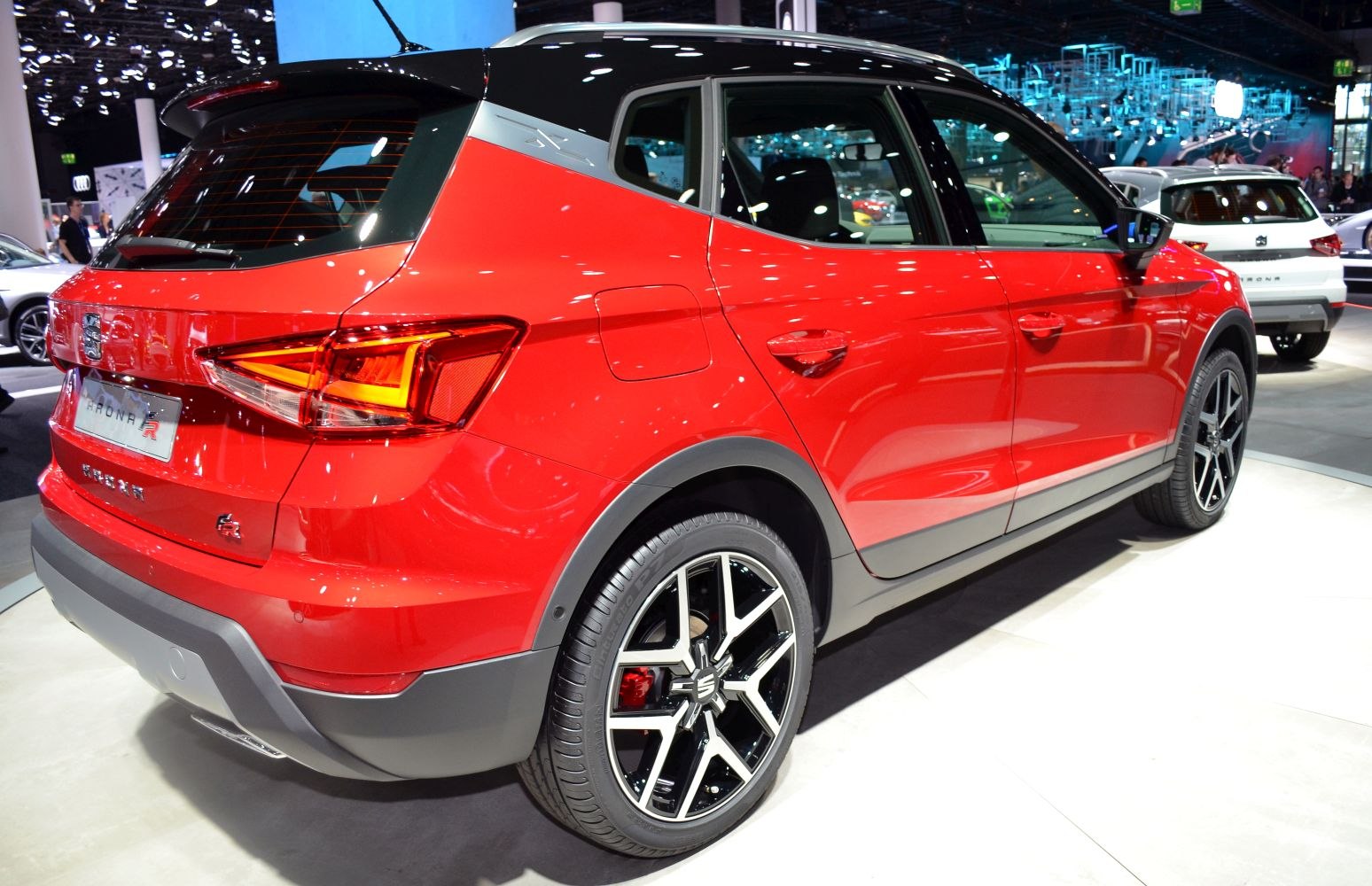 Sharp rear light and stylish alloy wheel of compact SUV