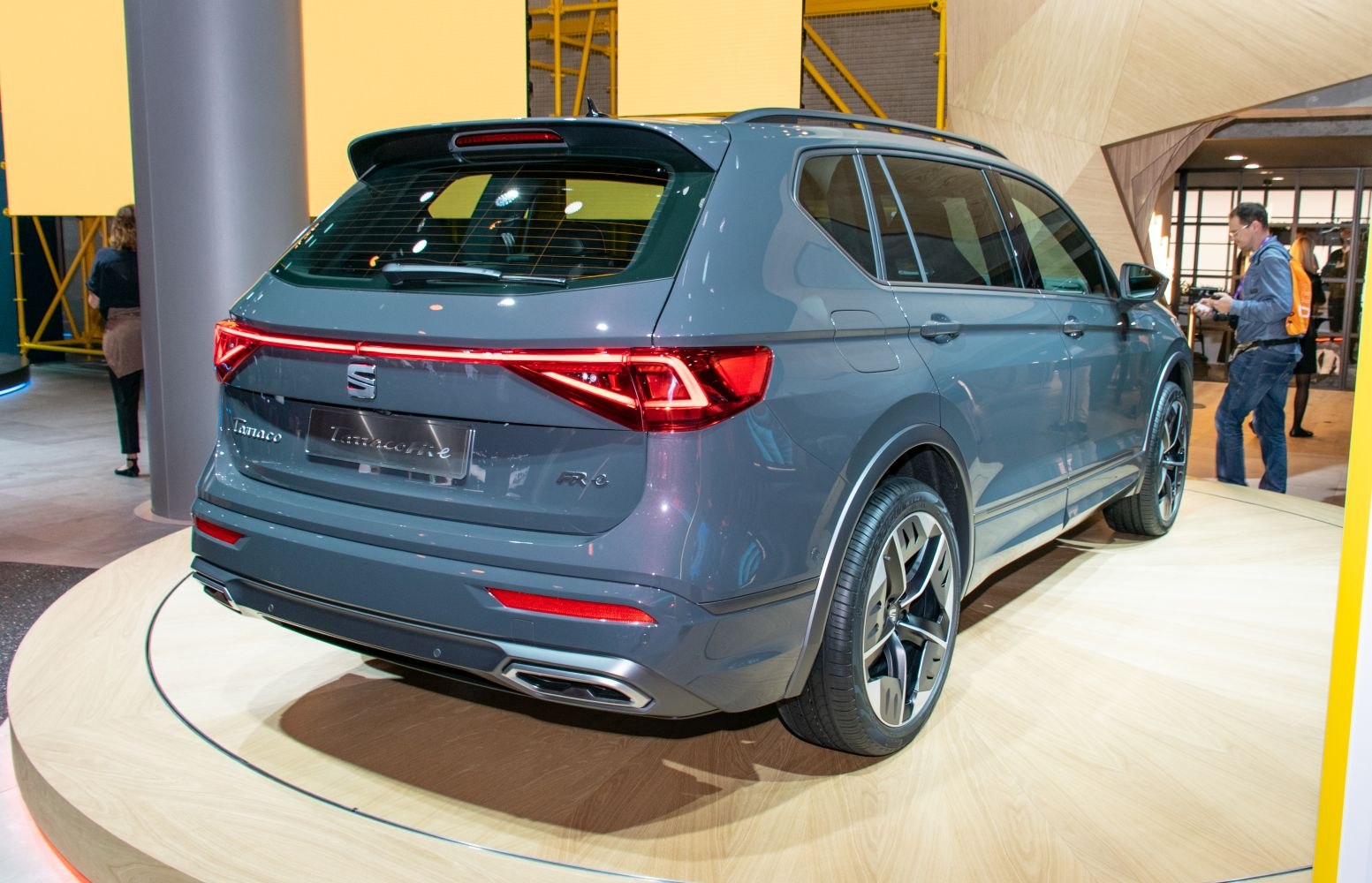 Sharp LED taillights and dual exhaust outlets on SUV rear
