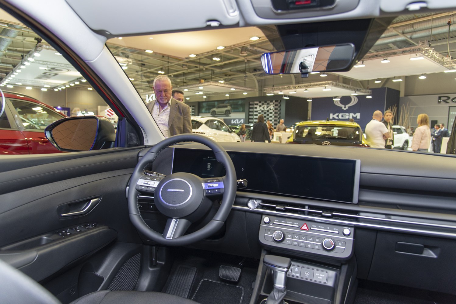 Modern interior dashboard and multifunction steering wheel