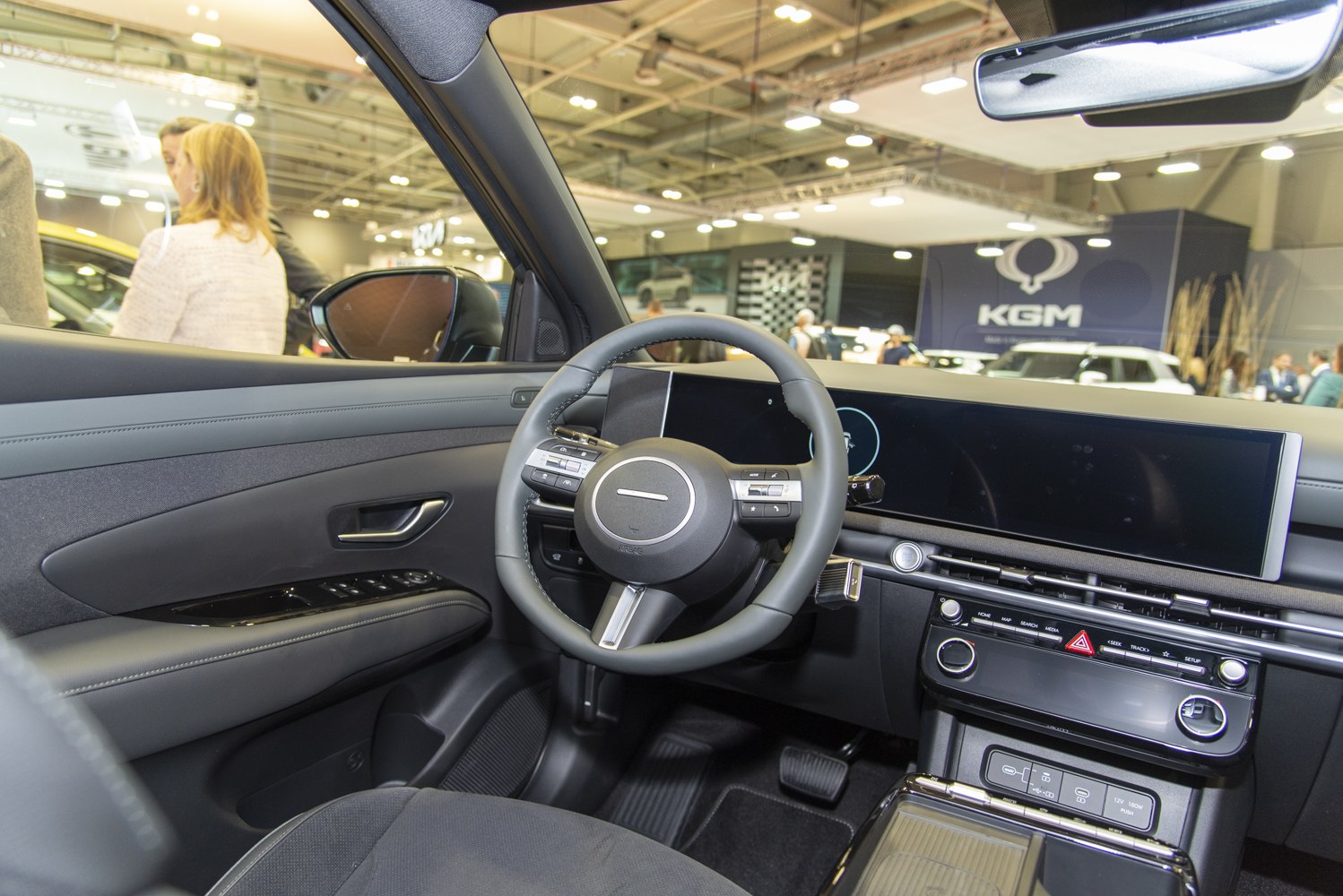 Multifunction steering wheel and wide digital cockpit display