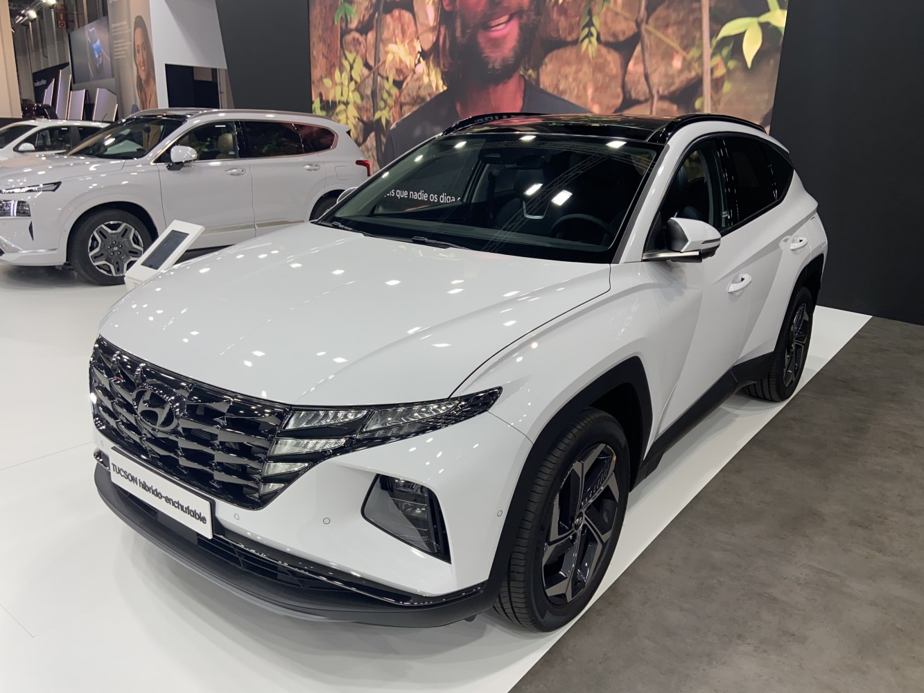 Front view with bold grille and LED headlights