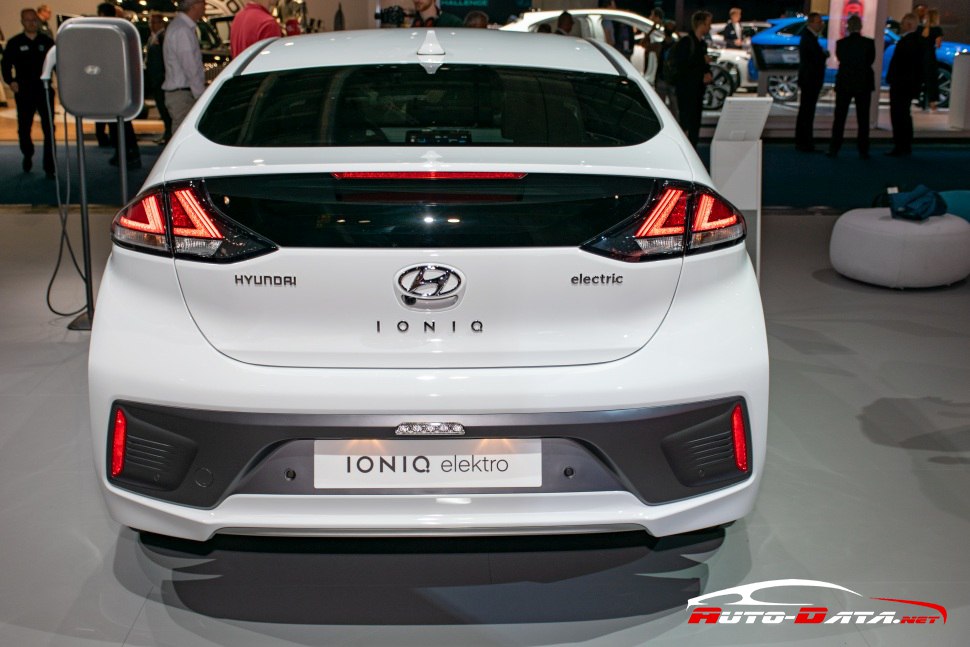 Rear view of electric vehicle with distinctive LED taillights and bumper design