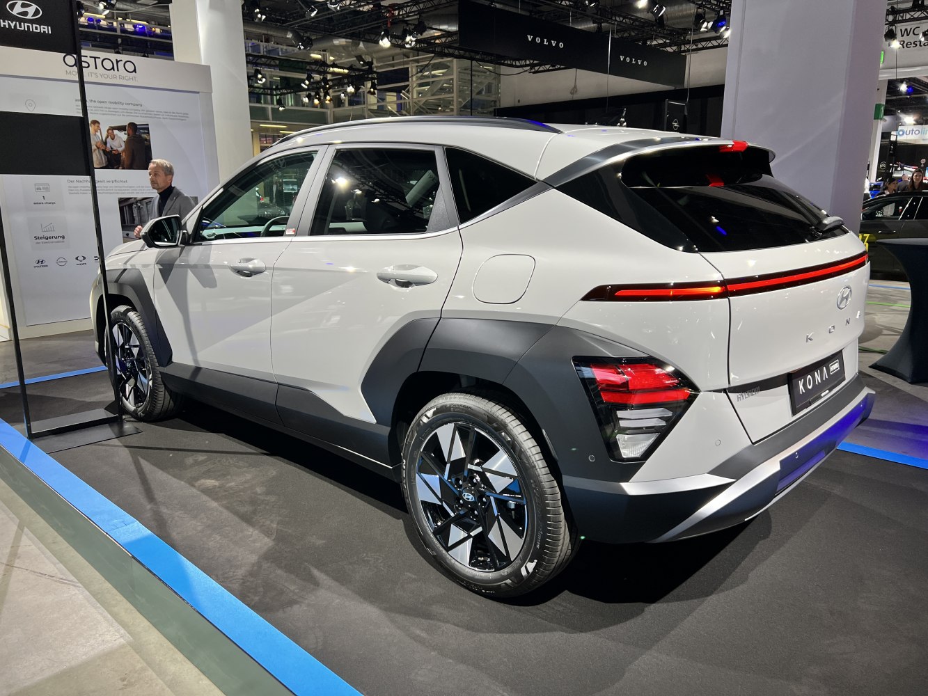 Side rear view of SUV highlighting unique rear lights and wheels