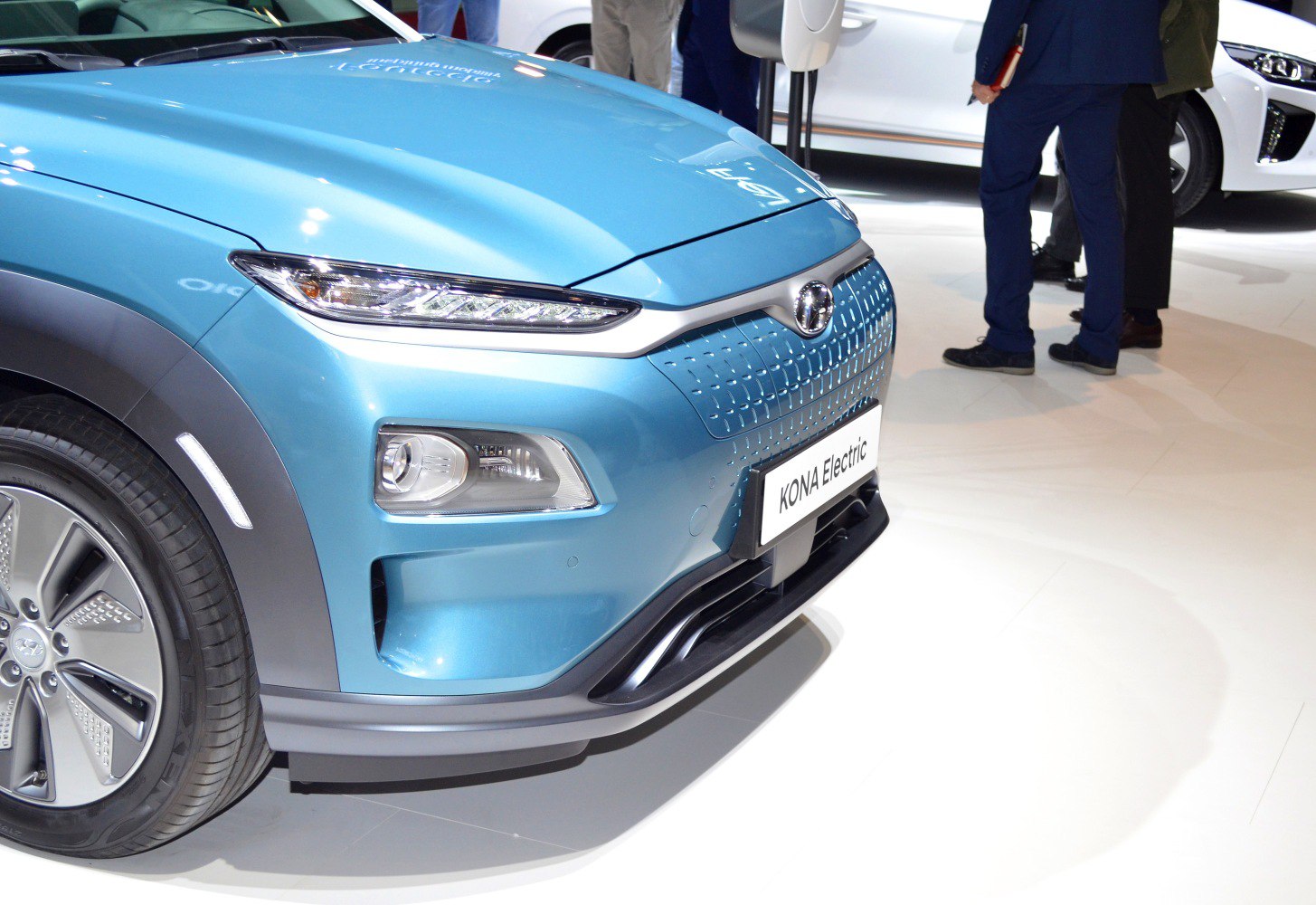 Front close-up of Kona I Electric with distinctive grille and lighting
