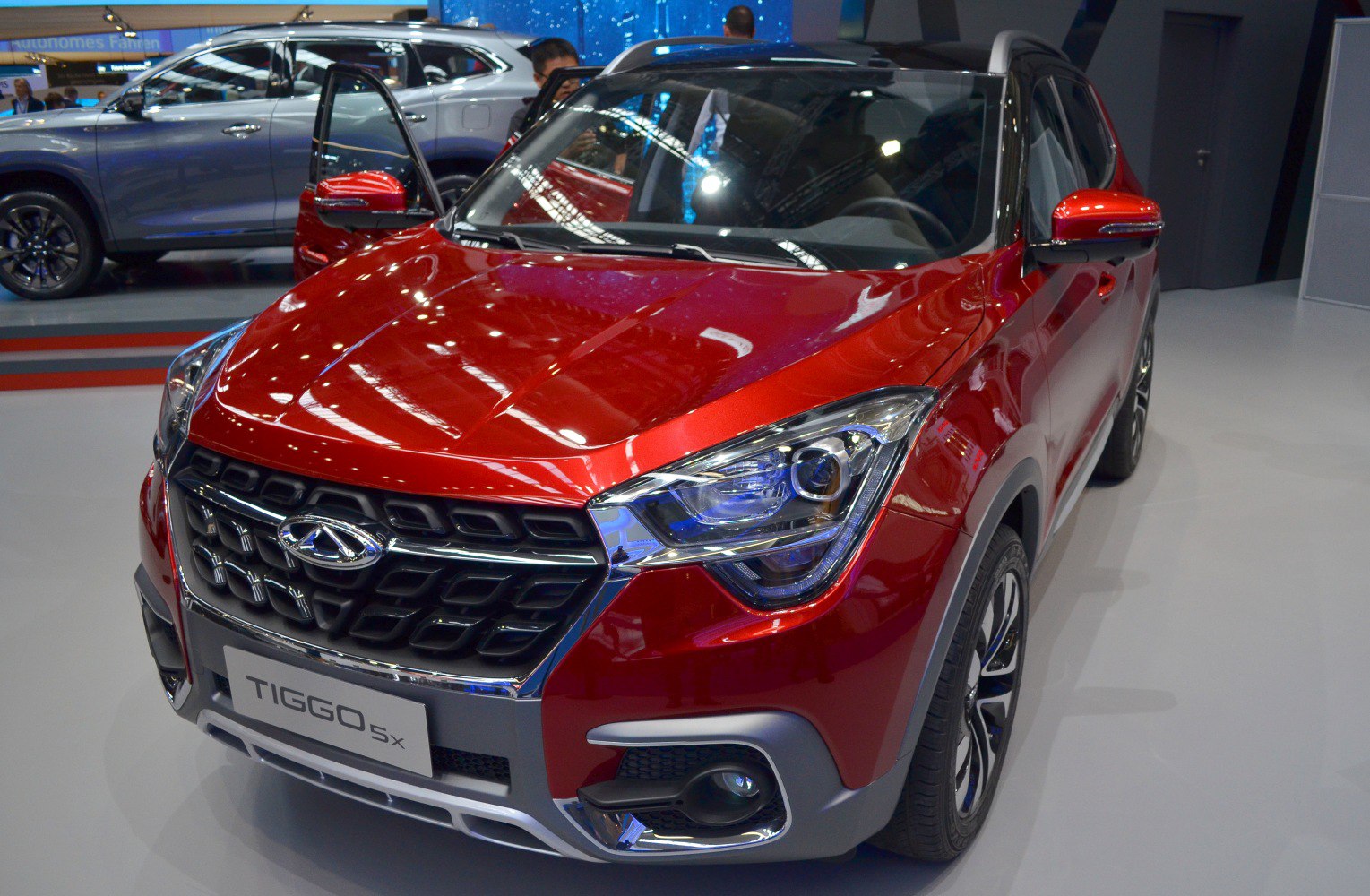 Stylish front grille and modern headlight assembly