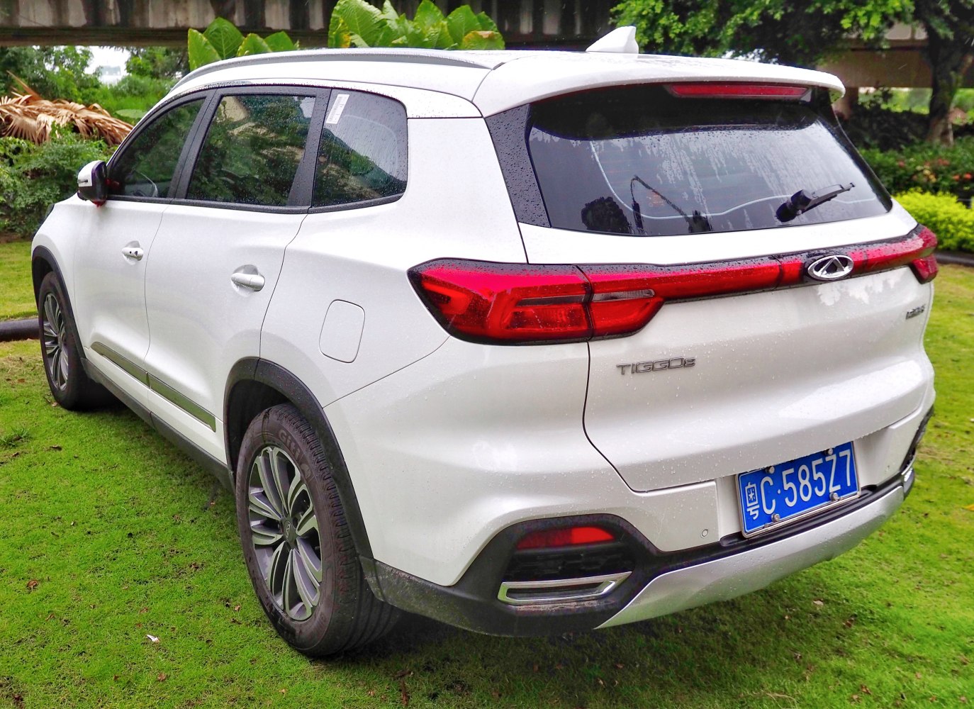 Rear view of SUV with sleek tail lights and modern bumper design