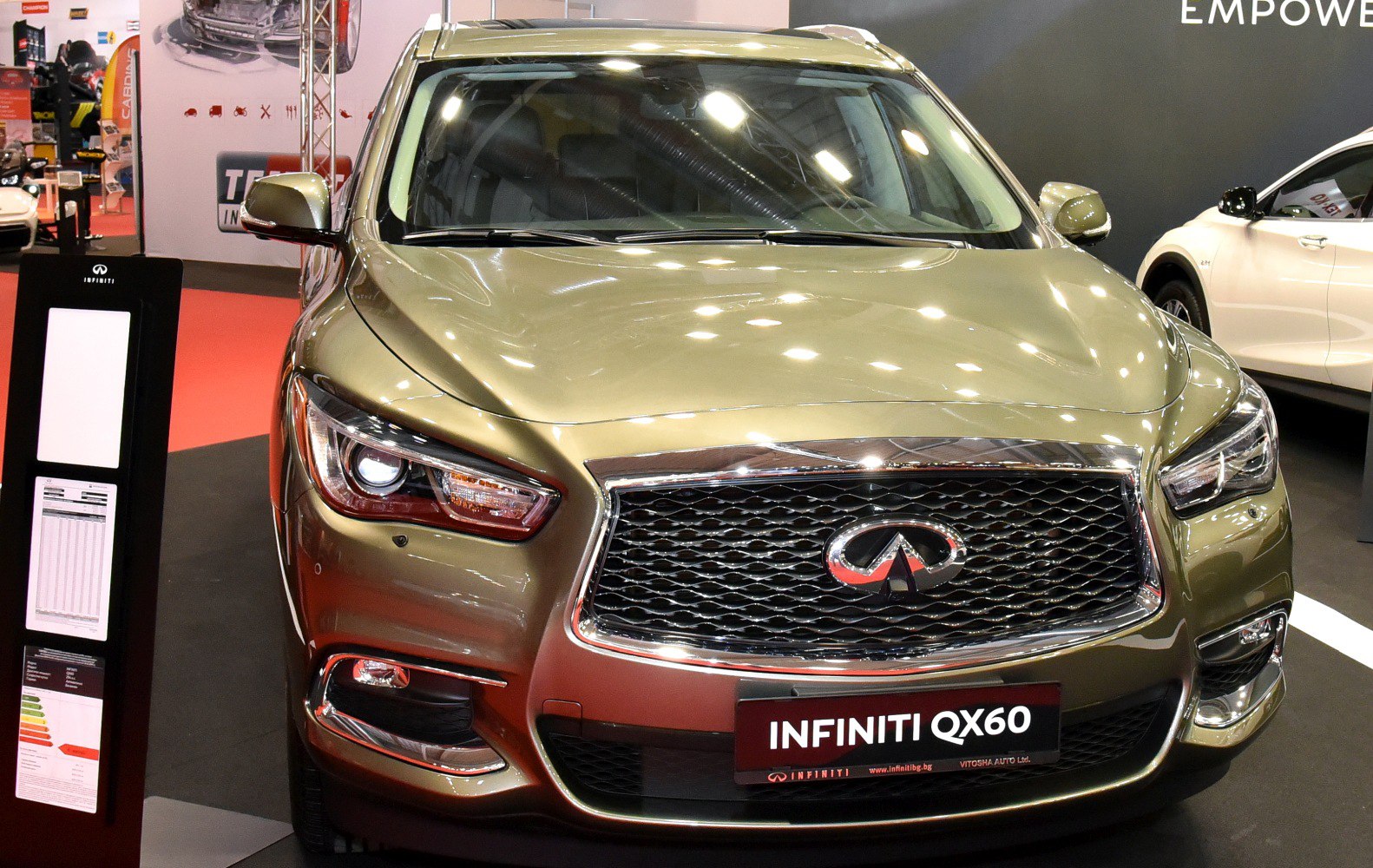Front grille and headlights of a modern SUV