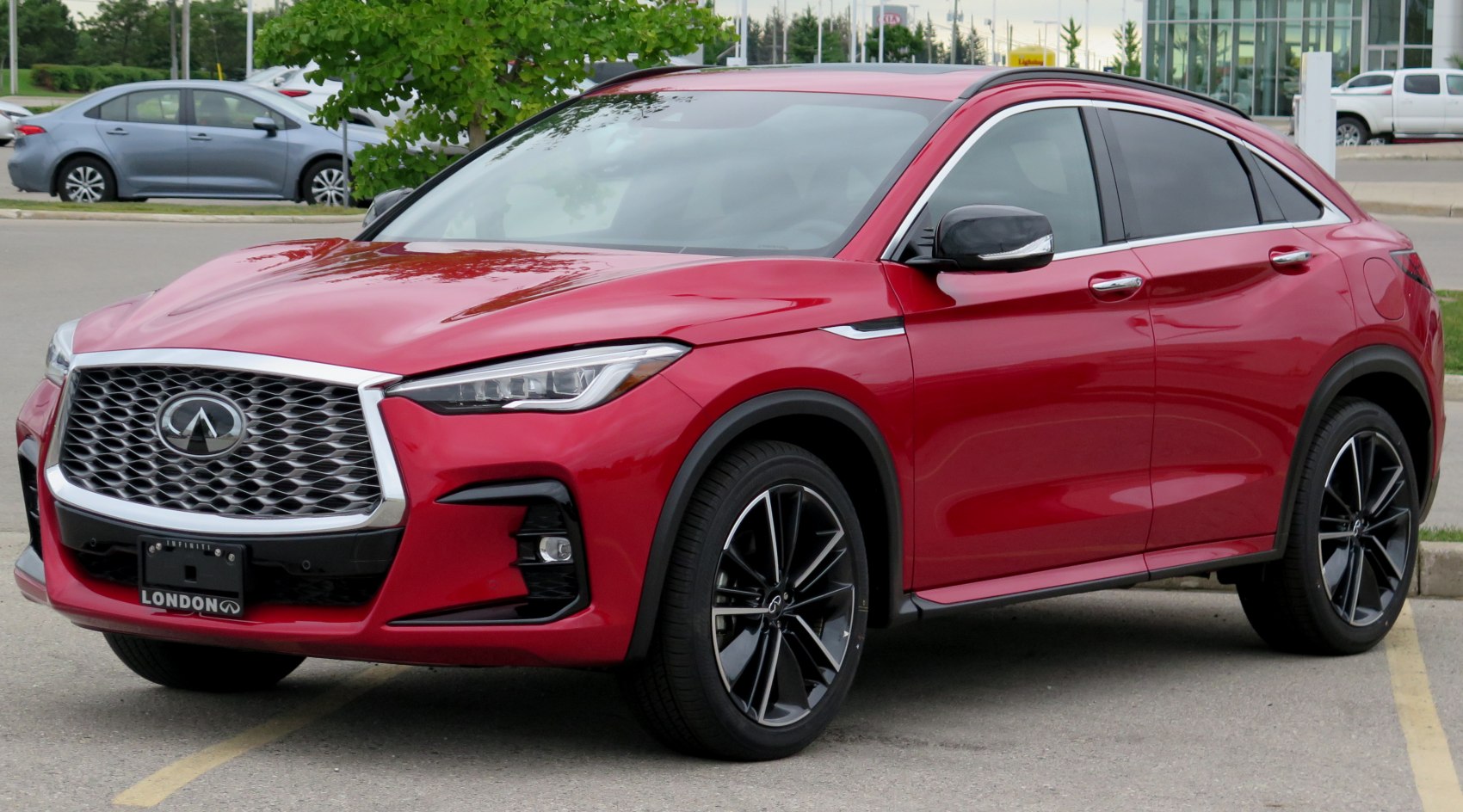 Bold front grille and sleek LED headlights of a modern SUV