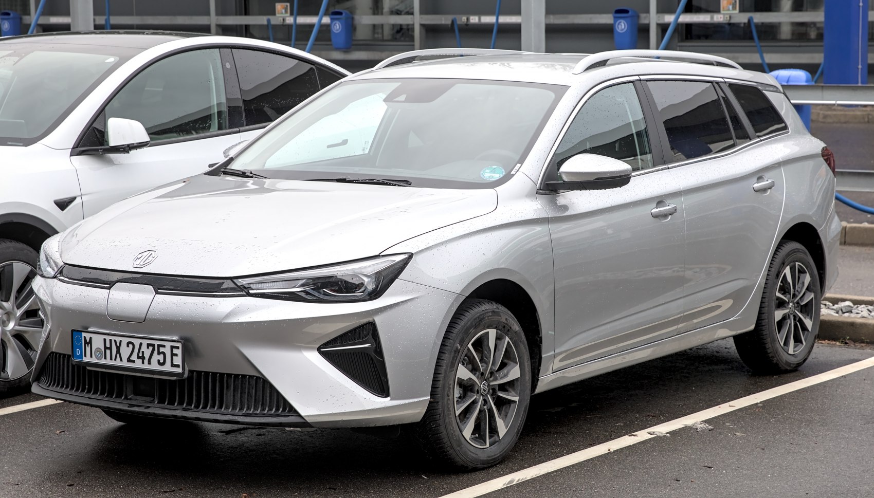 Silver station wagon with LED headlights and sporty alloy wheels