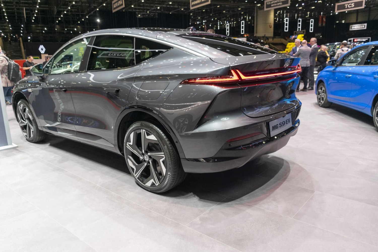 Rear side view with LED taillights and distinctive alloy wheels