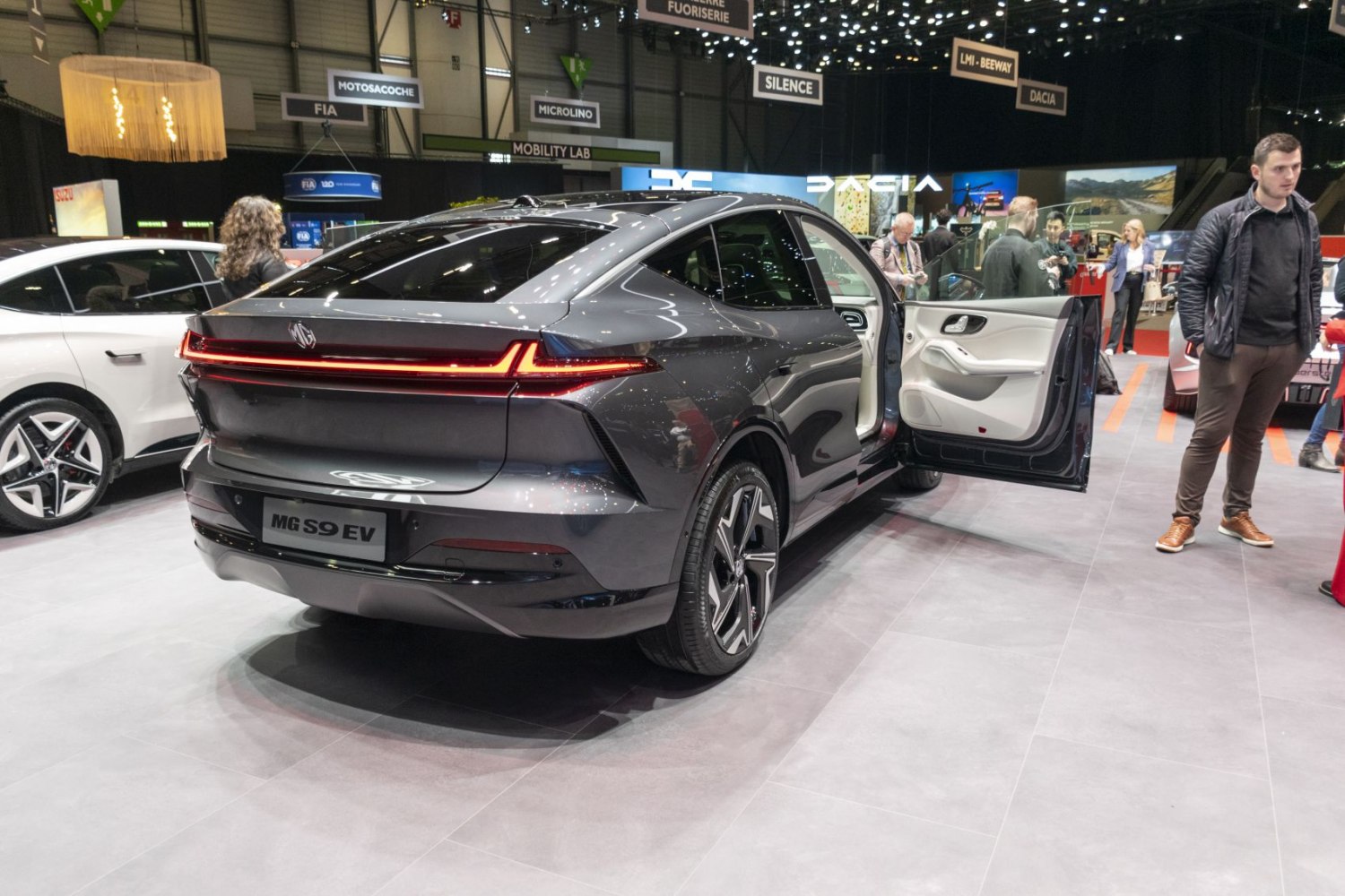 Rear view with continuous LED light bar and aerodynamic design
