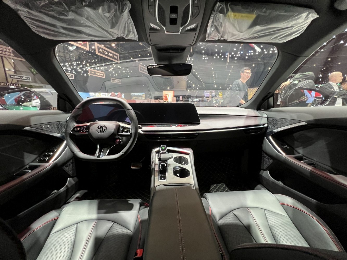 Digital dashboard and multifunction steering wheel with center console design