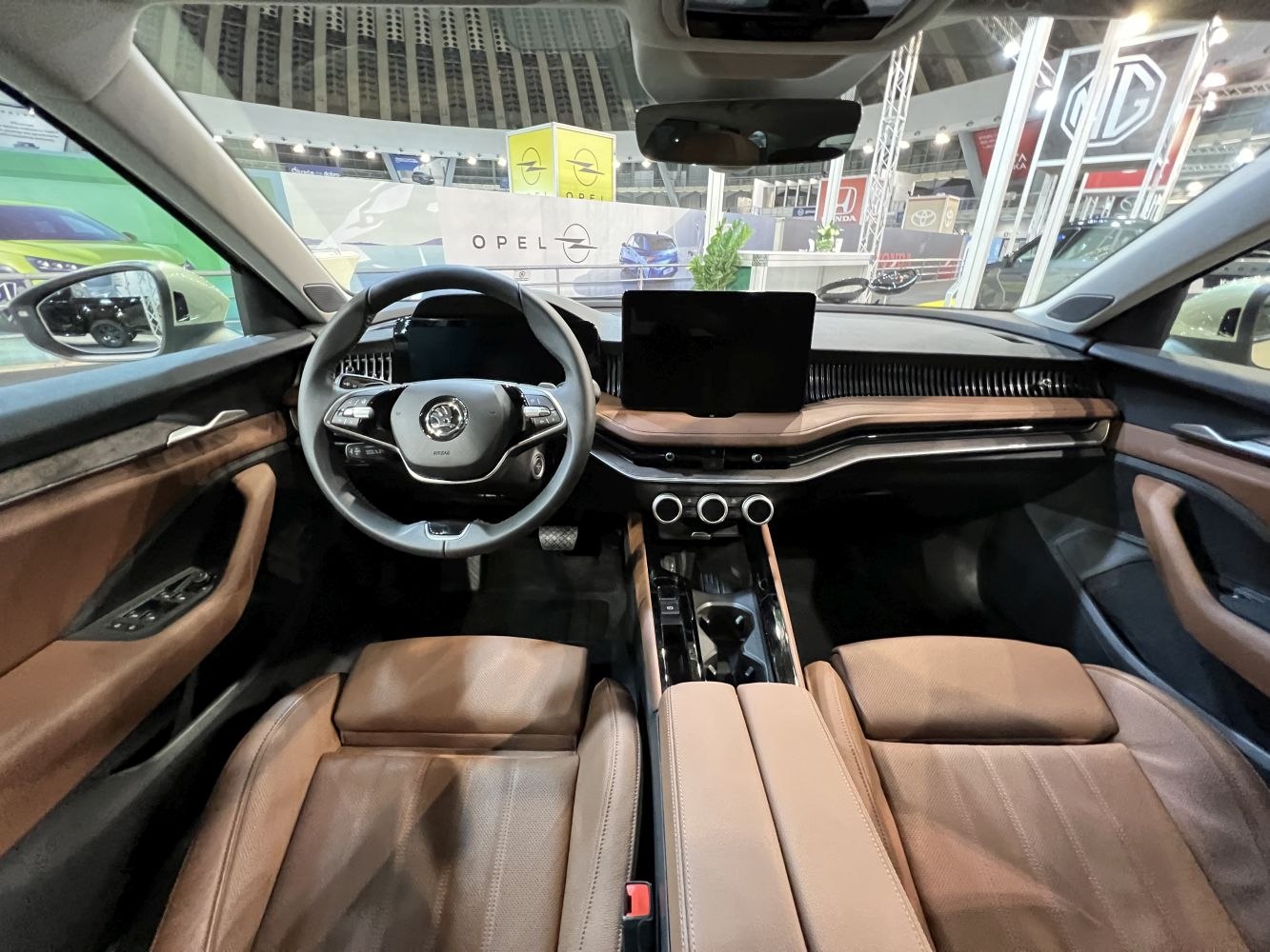 Leather seats, modern steering wheel, touchscreen dashboard