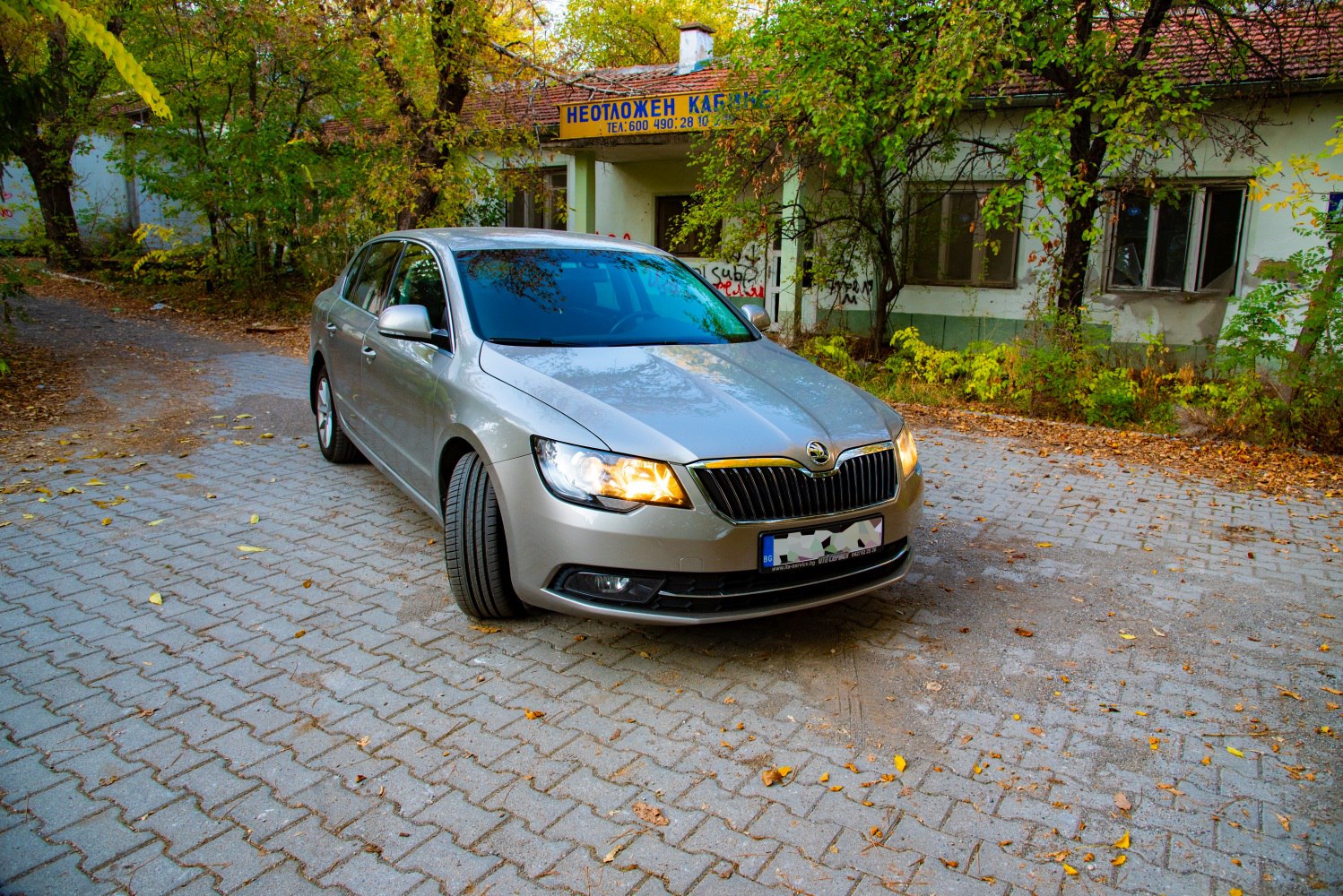 Sedan with LED headlights and prominent chrome grille