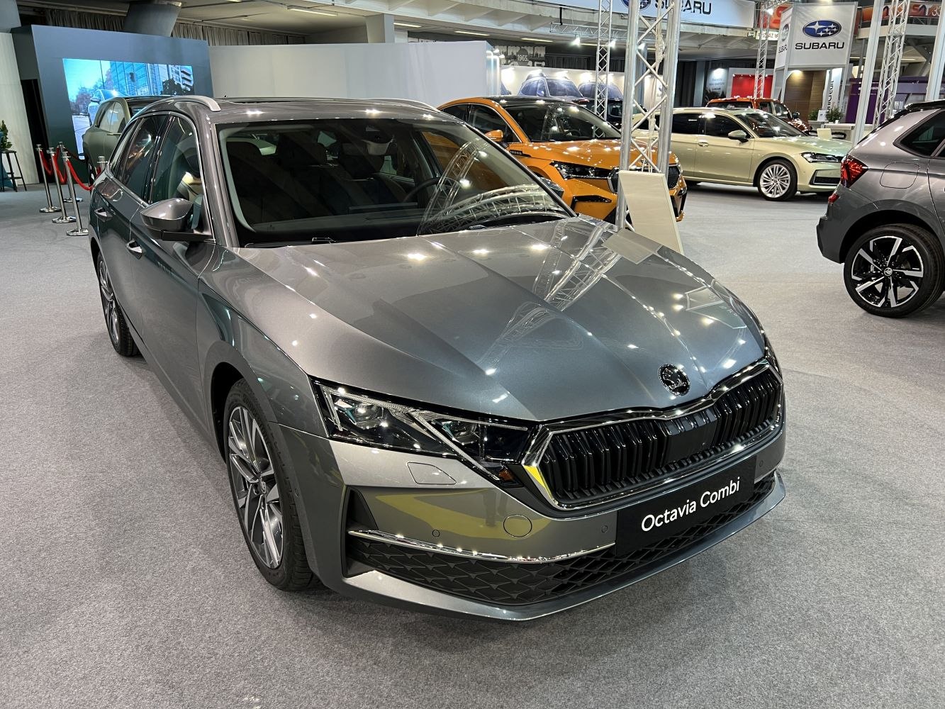Front view with grille and LED headlights