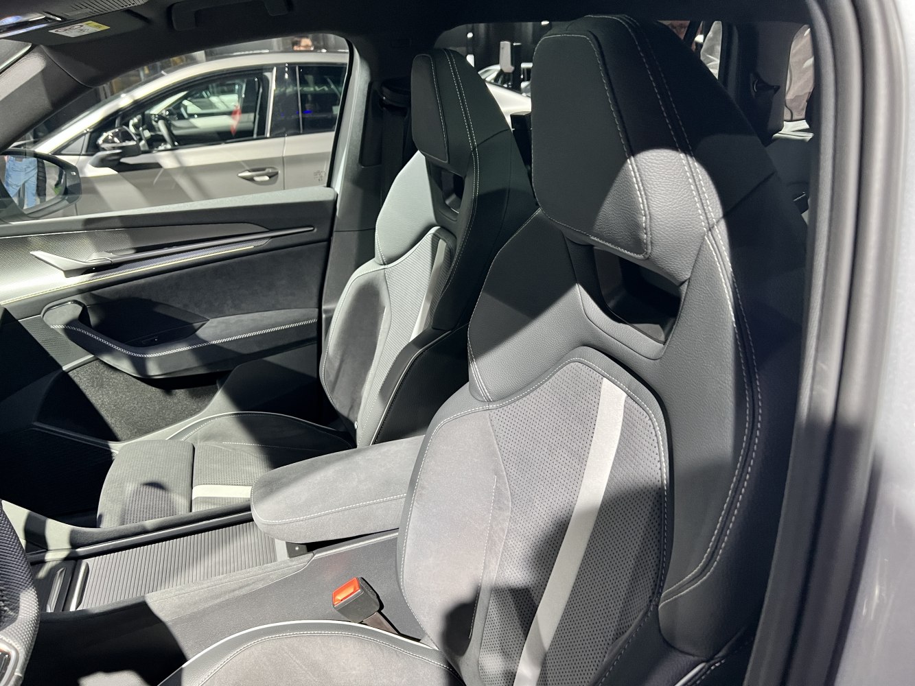Sporty front seats with premium upholstery and stitching.