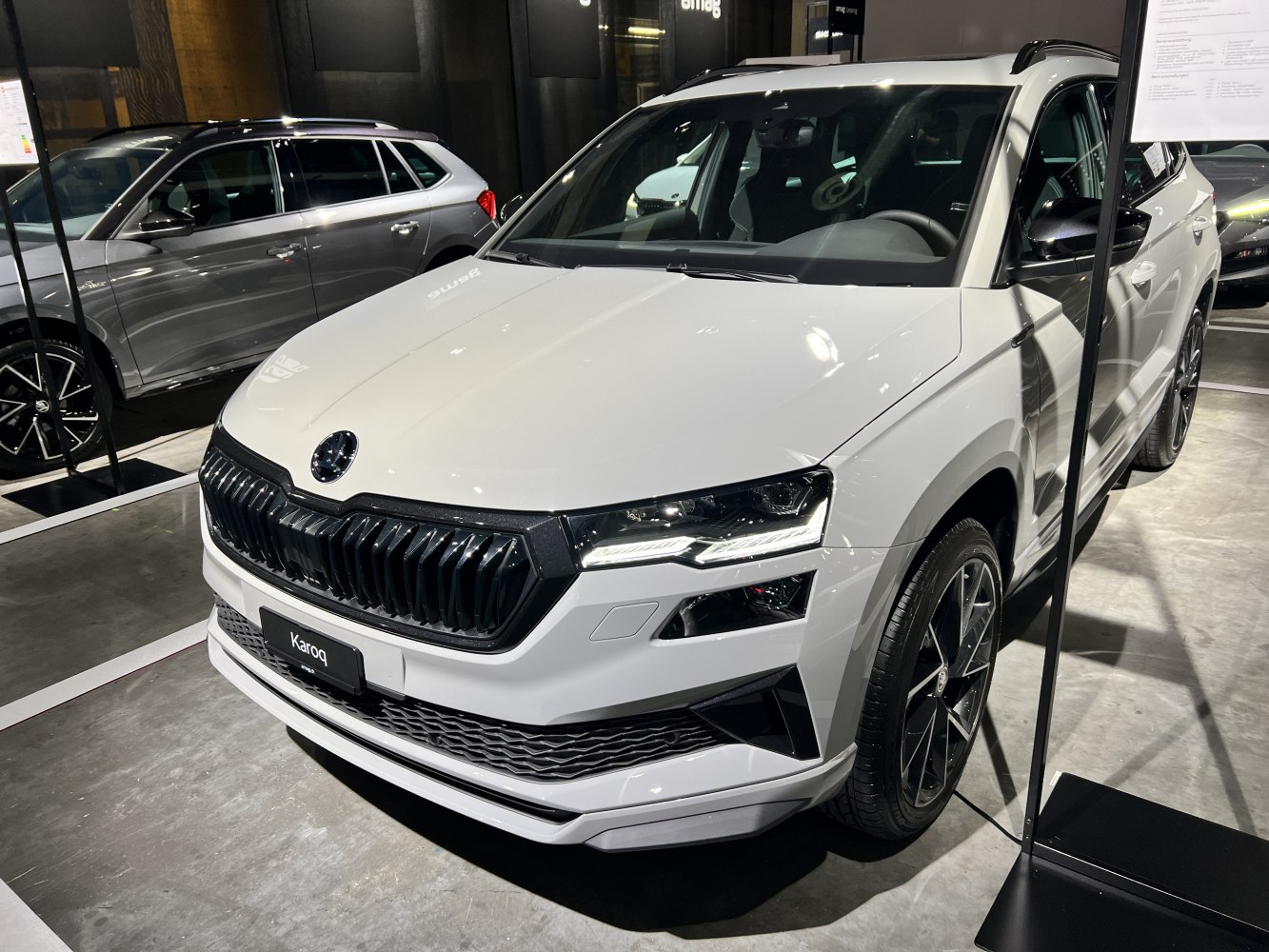Front grille and LED headlights of facelift SUV
