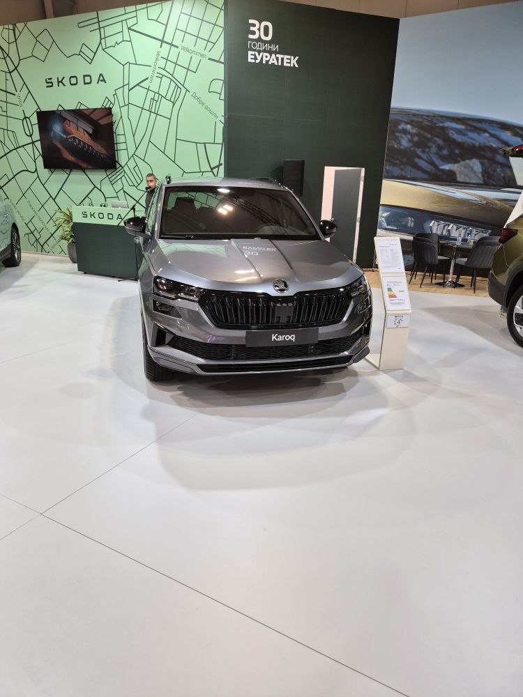 Front view of SUV with bold grille and sleek headlights